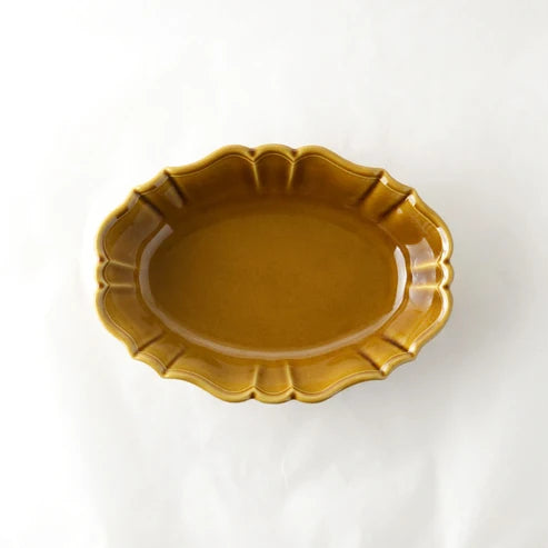Vintage Petal Baking Dish