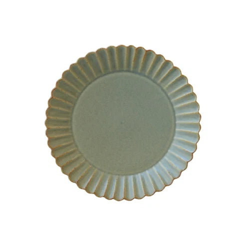 Vintage Petal Fluted Dinner Plate